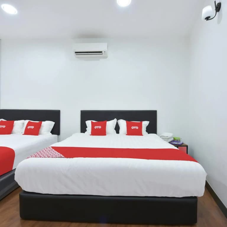 Hotel O Madeena Inn - photo 19