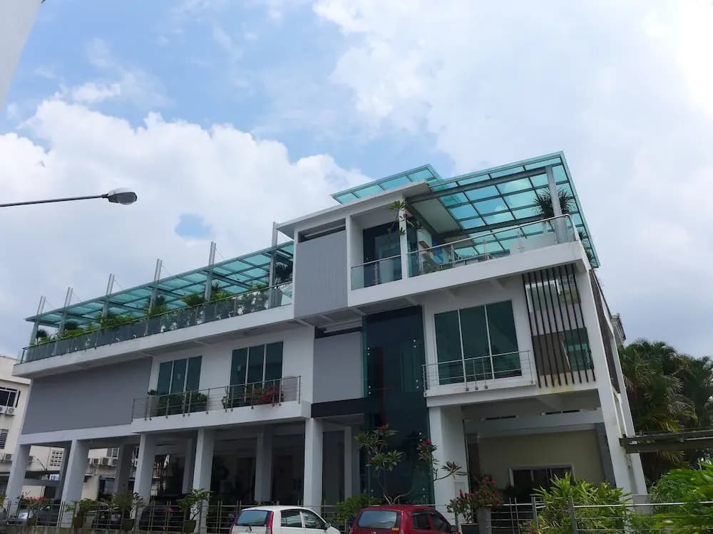 Wesberly Apartments - main photo
