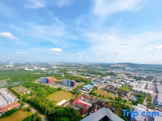 Gyden Staycation Green Haven Near Senibong Regency - photo 1