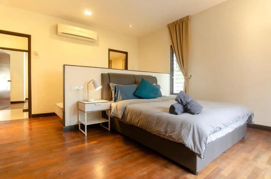 A Comfy & Cozy 2BR Home in Ukay Heights - photo 3