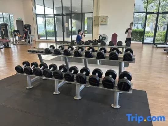 Emporis 2BR Condo| freeParking•SEGi•Thomson• EmHub - photo 1