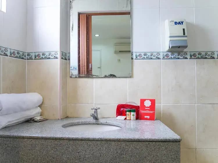 OYO 171 Hotel Time - photo 8