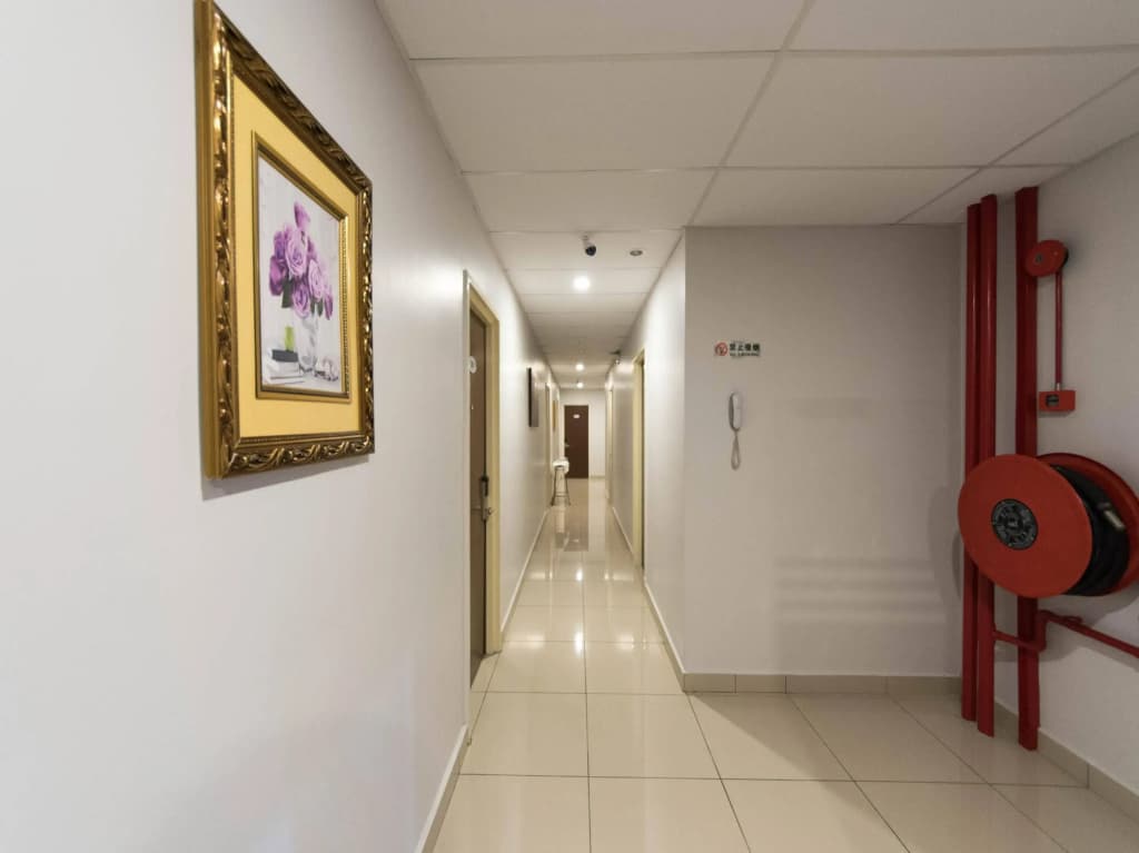 Super OYO 156 YP Boutique Hotel - photo 8