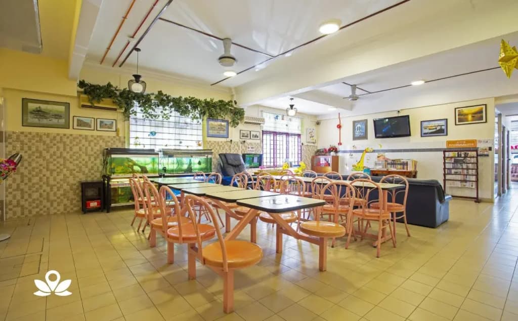 Coastal Park Hotel - photo 18