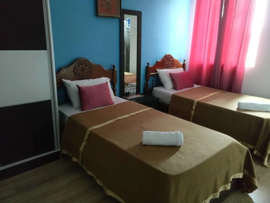 Sura Inn - photo 1