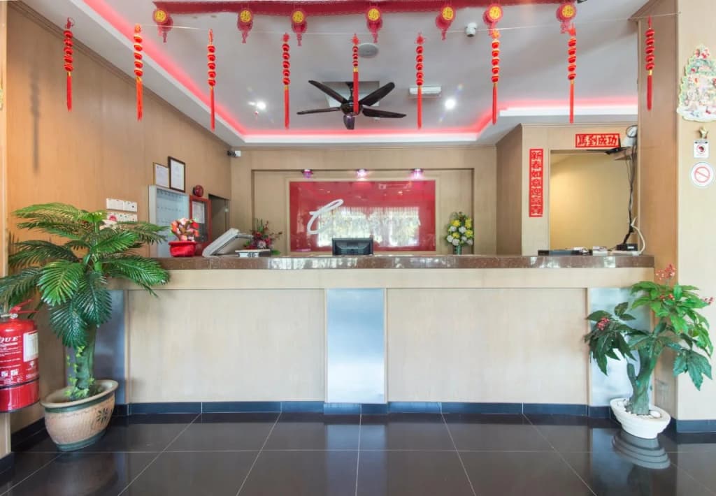 Casavilla Hotel by OYO Rooms - photo 1