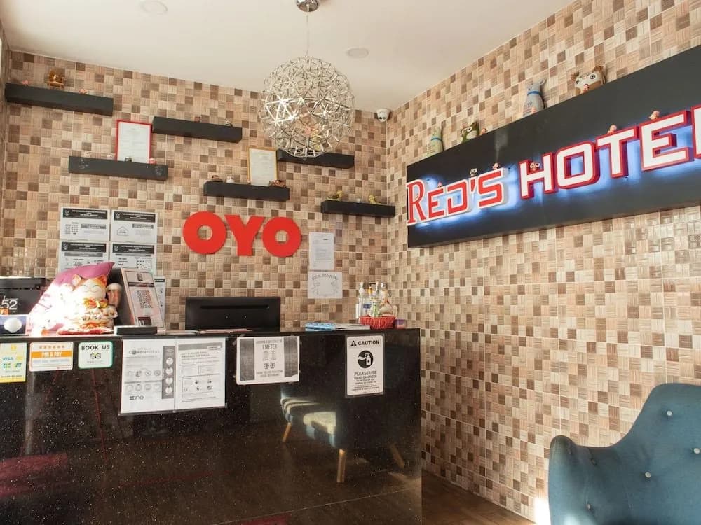Red's Hotel - photo 15