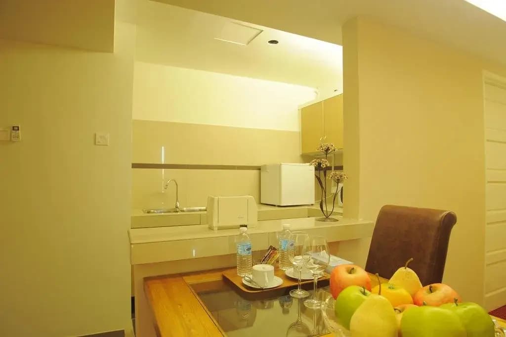 Khalifa Suites Hotel And Apartment - photo 13