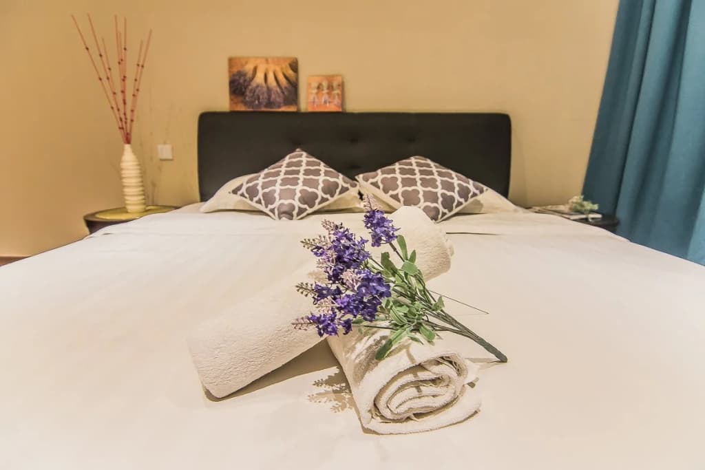 Marina Travellers Suite at Riverson Soho - photo 3