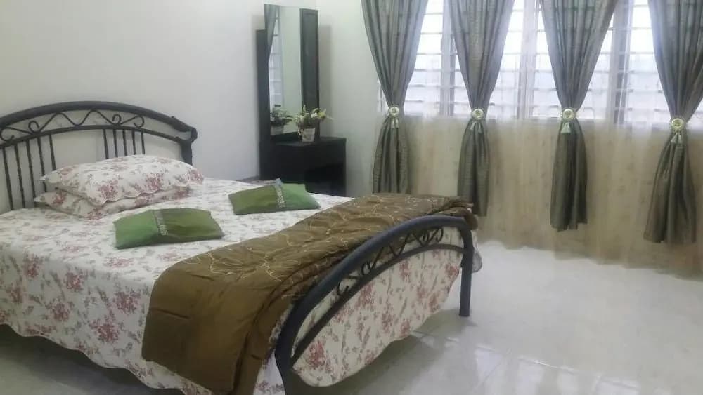 Cinta Kristal Villa Homestay Kajang - photo 2