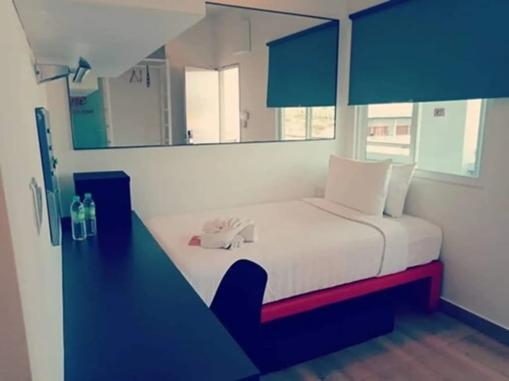 Tune Hotel KLIA Aeropolis - photo 5
