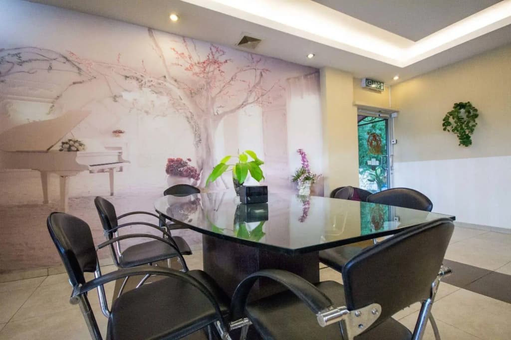 Sri Indar Hotel - photo 15
