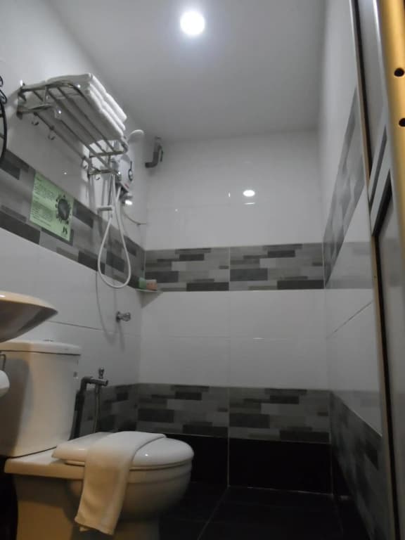 JS Hotel - photo 8
