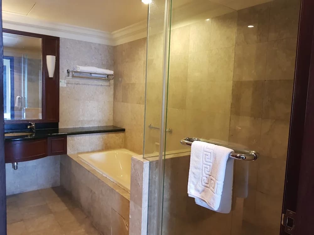 Bintang Service Suite at Times Square - photo 8
