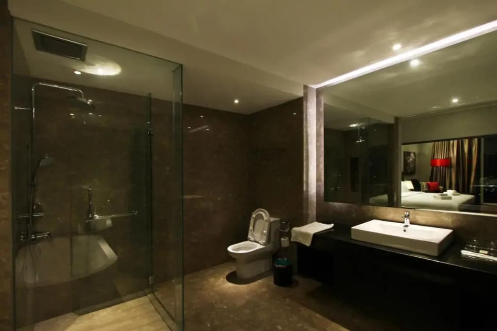 The Shore Hotel & Residences - photo 37