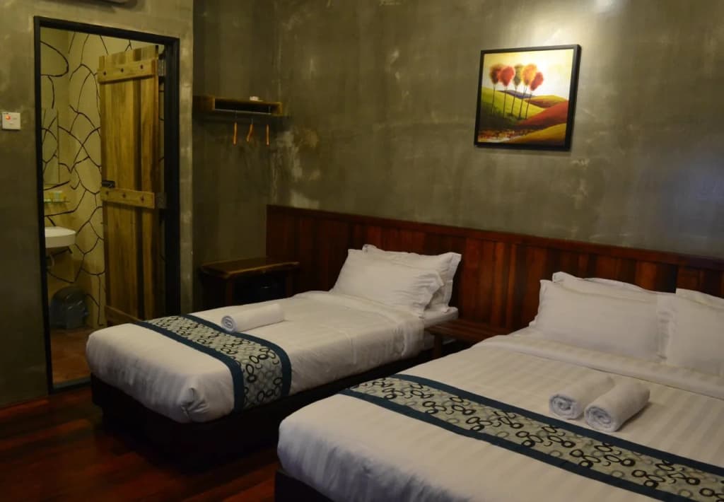 Anggun Hotel - photo 3