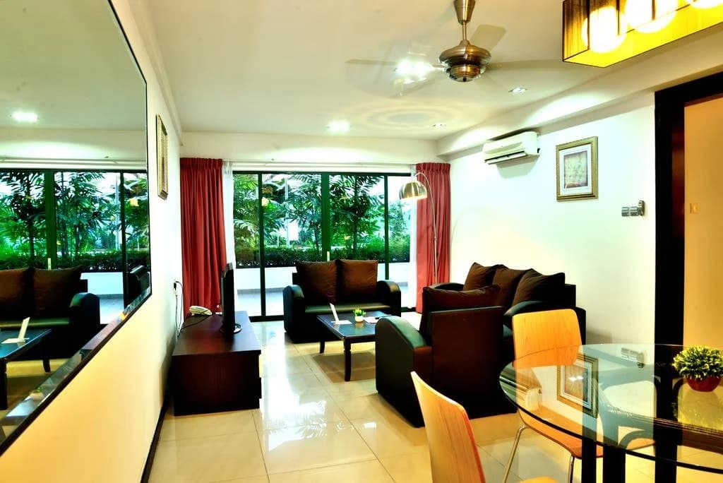Likas Square Condotel - photo 16