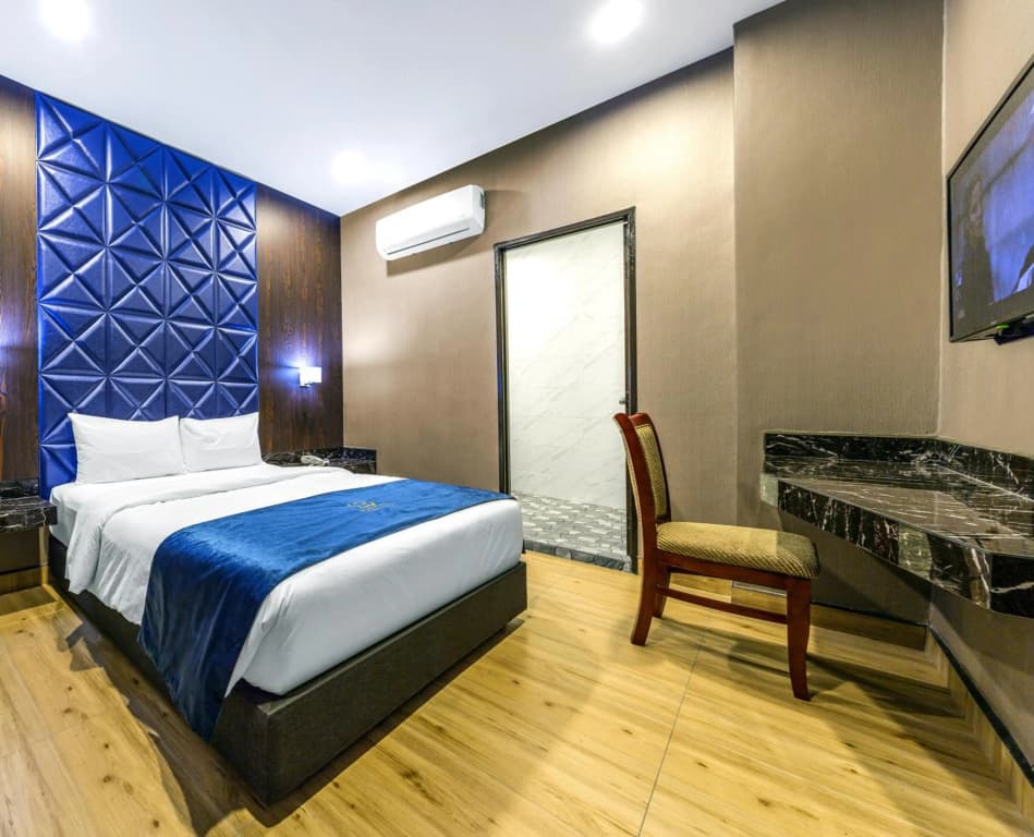 U3 Hotel - photo 24