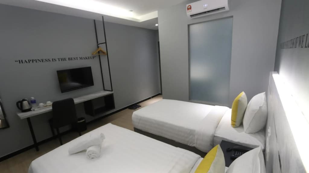 Hotel 99 Sepang Klia - photo 4