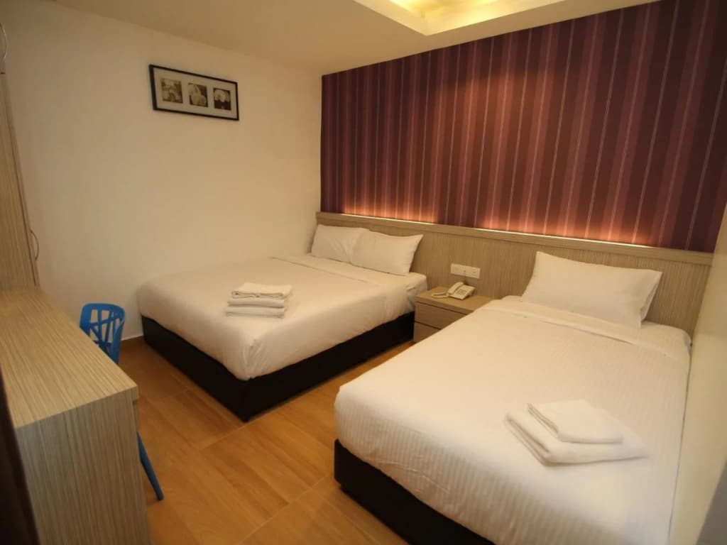 Century Inn Hotel - photo 16