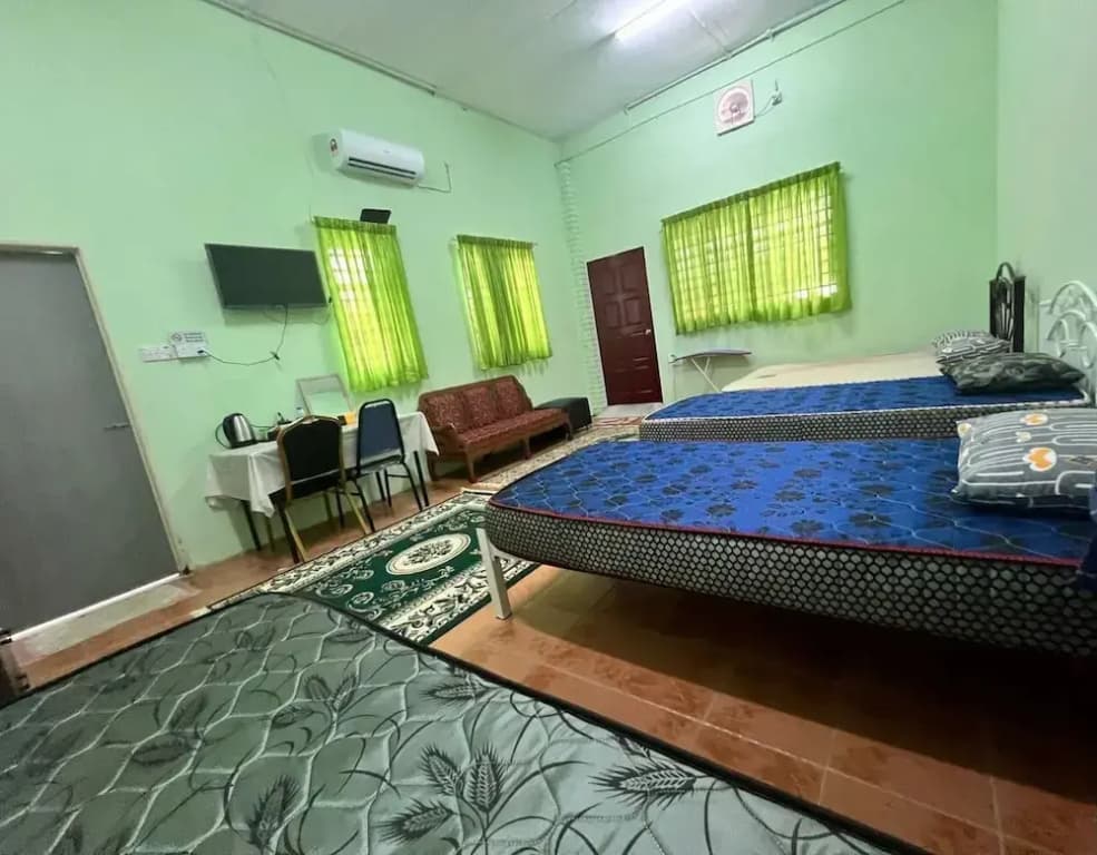 Capital O 91117 Noor Room Stay - photo 2