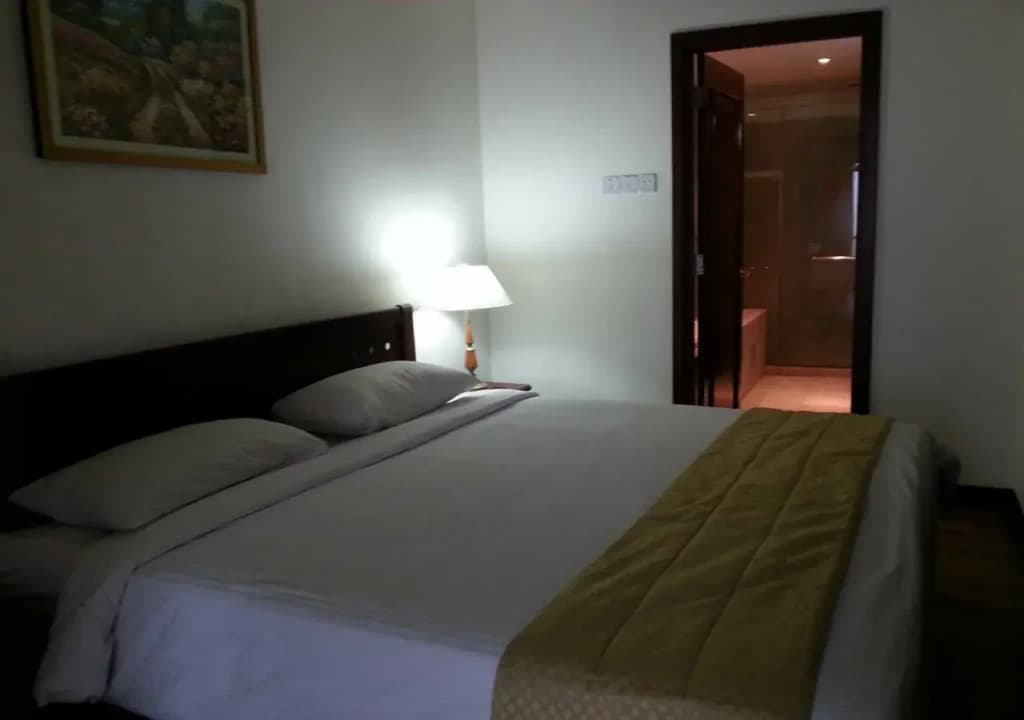 Empire Suites @ Times Square - photo 2