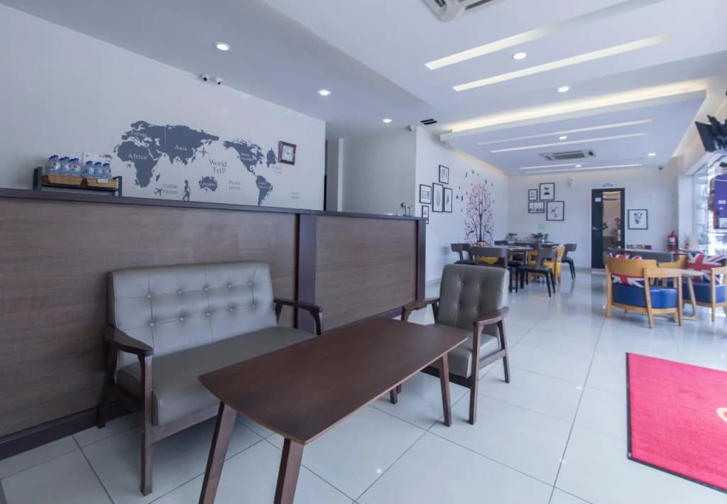 Hotel Holmes Kelana Jaya - photo 11