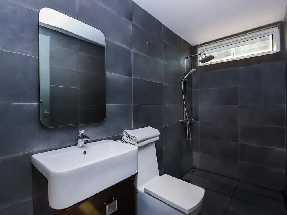 Hong Kong Suites by OYO Rooms - photo 8