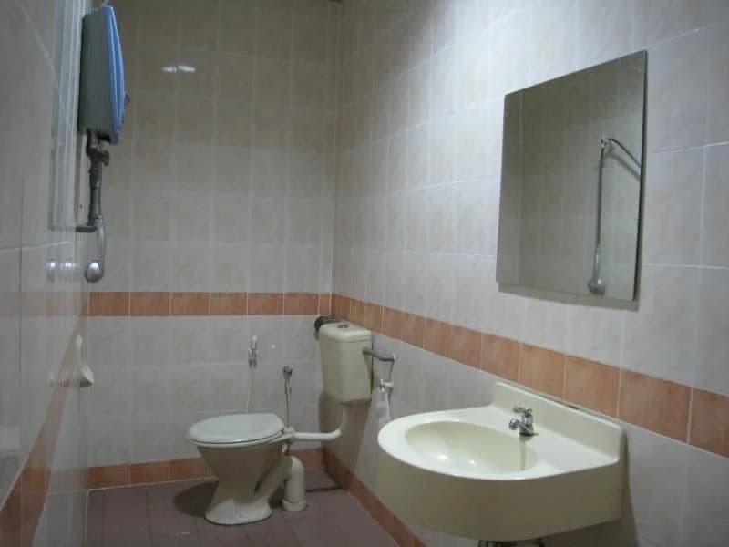 CentrePoint Hotel - photo 7