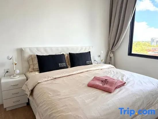 Jeff & Ricky Homestay@156 Tropic City View Condo - photo 6