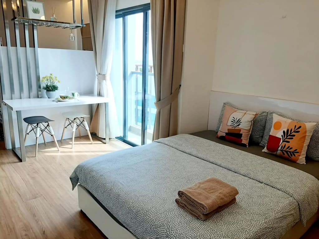 Symphony Tower Studio #2 with balcony - photo 19