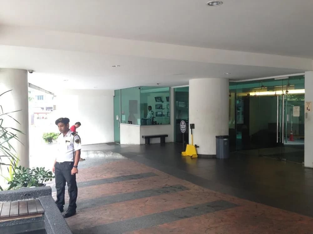 Royal Apartments at Taragon KL - photo 14