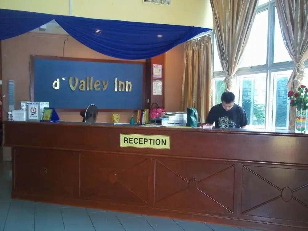 D'Valley Hotel - photo 11