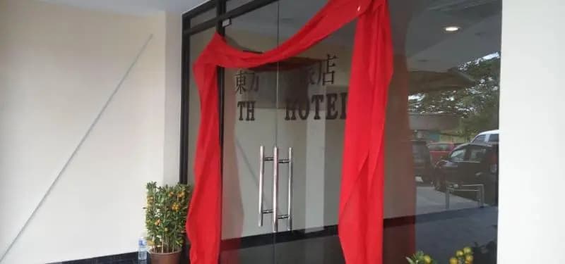 Th Hotel by OYO Rooms - photo 22
