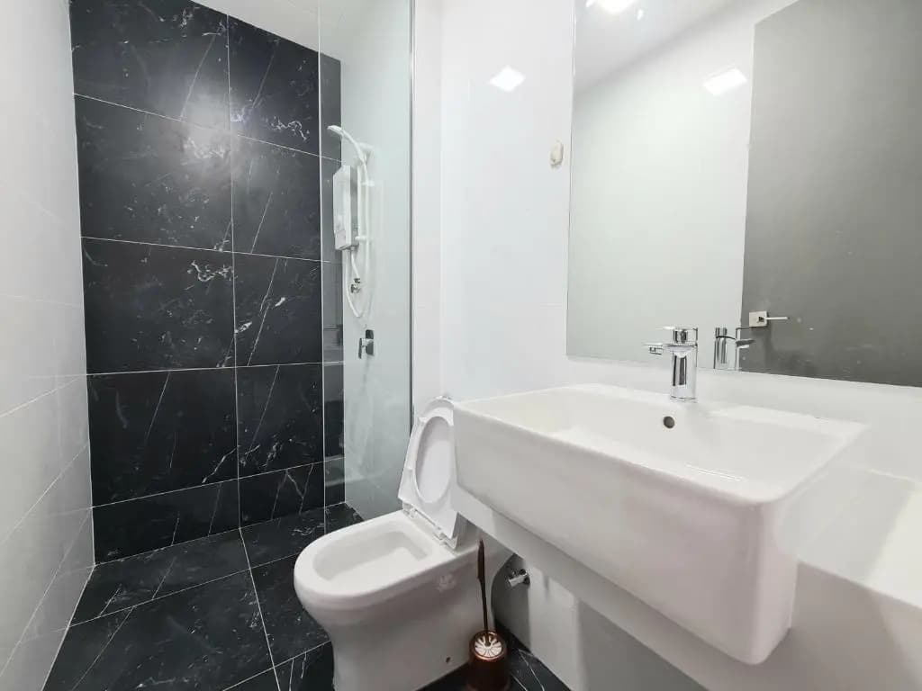 Beacon Executive Suites - photo 8