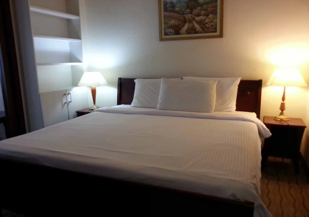 Empire Suites @ Times Square - photo 1