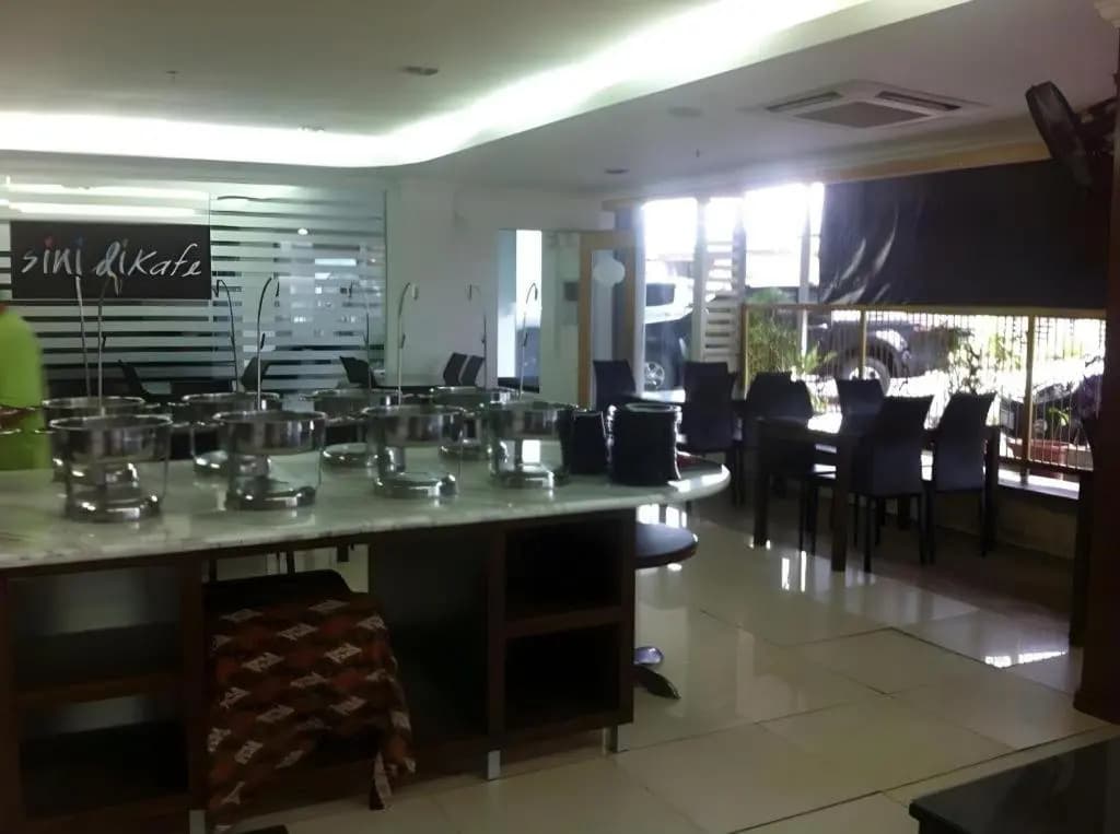 Disini Hotel - photo 26