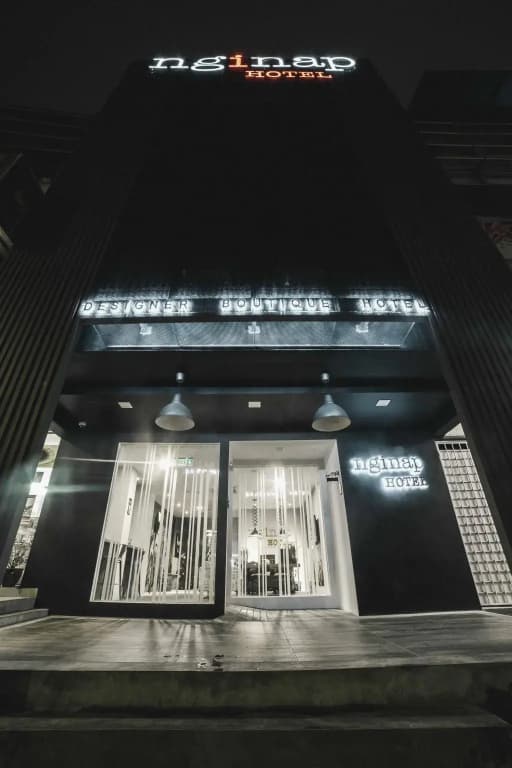 Nginap Hotel - photo 1