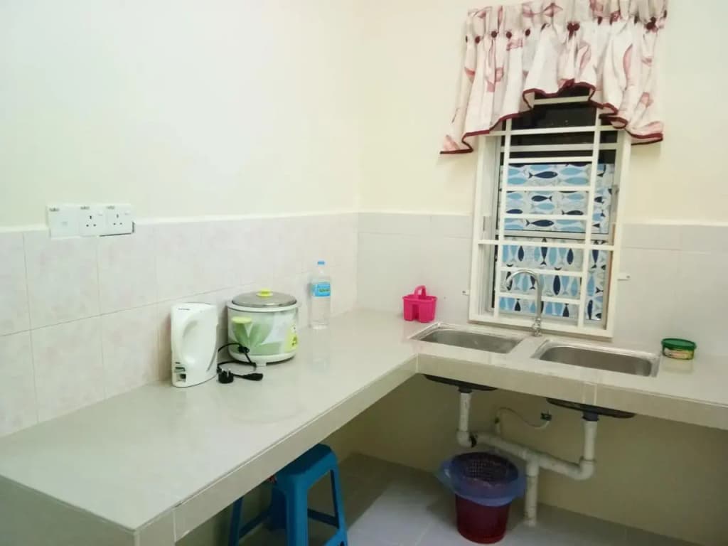 Homestay AZMI ZITA - photo 8