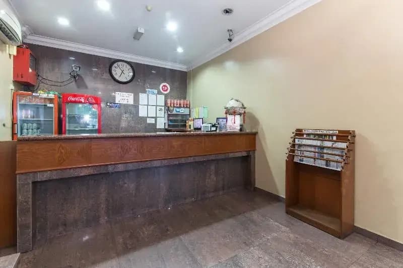Oyo 447 Comfort Hotel Meru - photo 13