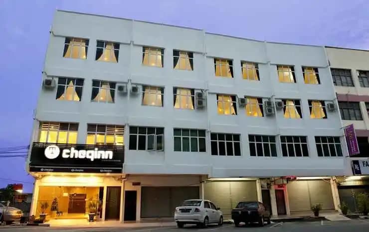 Hotel Cheqinn - photo 1
