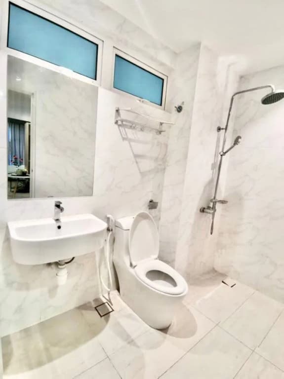 OYO Home 90400 One Tebrau Homestay - photo 10