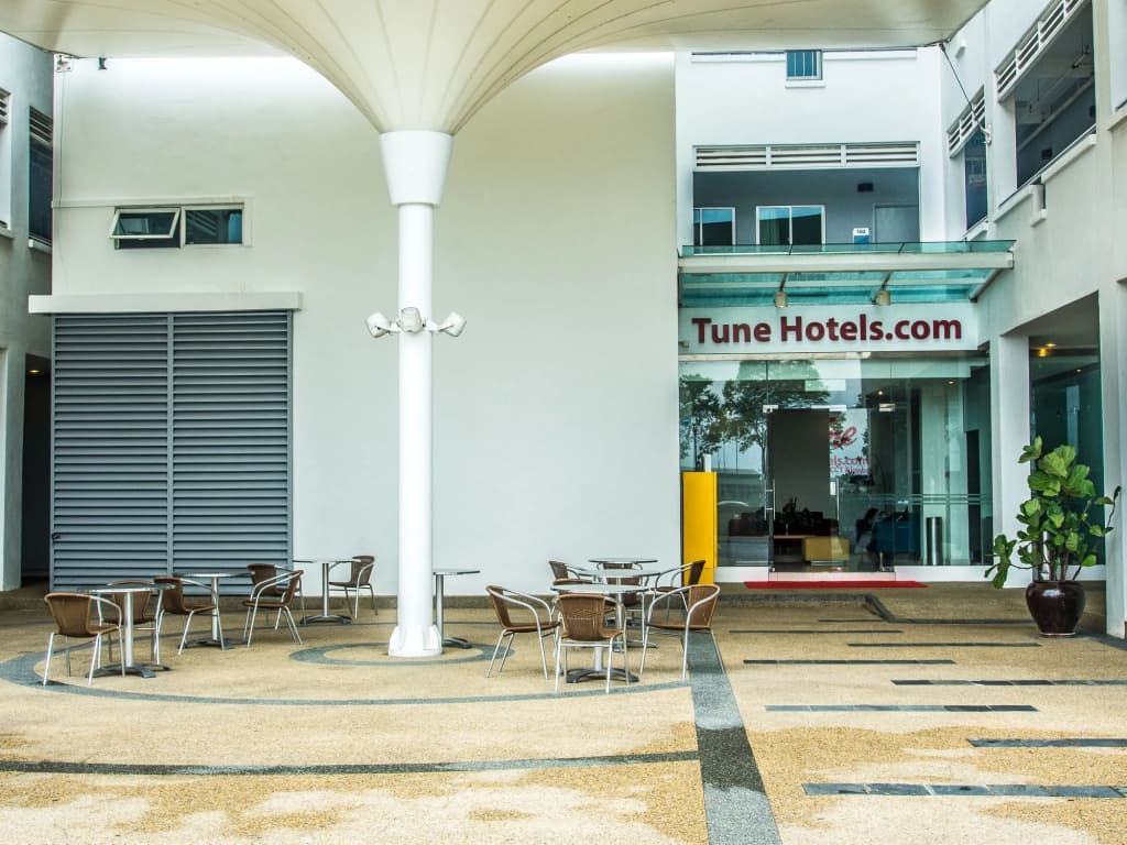 Tune Hotel KLIA Aeropolis - photo 22
