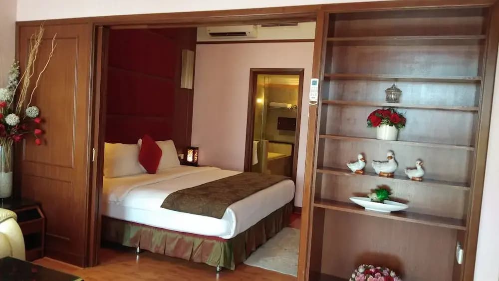 Times Square Private Service Suite At KL - photo 25