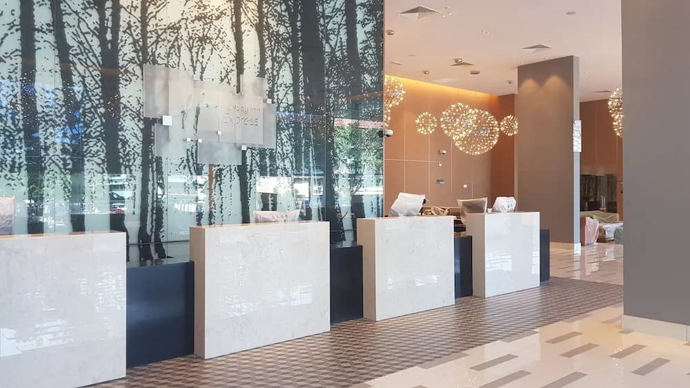 Holiday Inn Express Kota Kinabalu City Centre by IHG - photo 2
