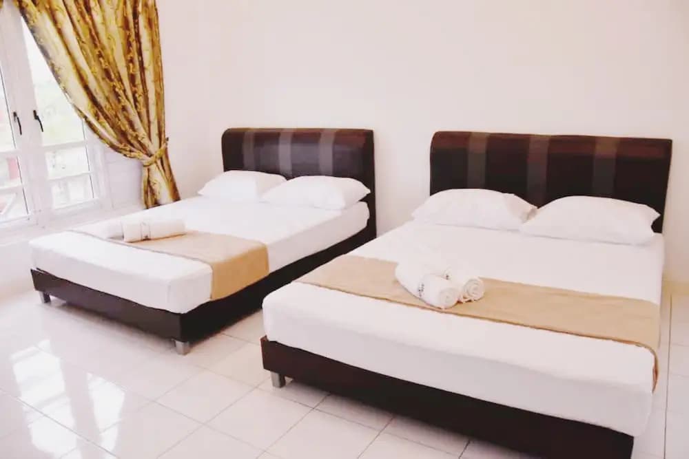 HomeStay Nimah Seaview - photo 15