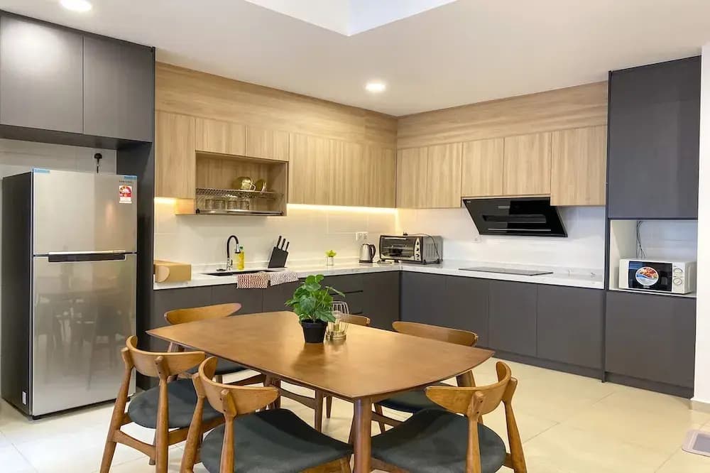 The Reizz Residence by Emily in Town - photo 16