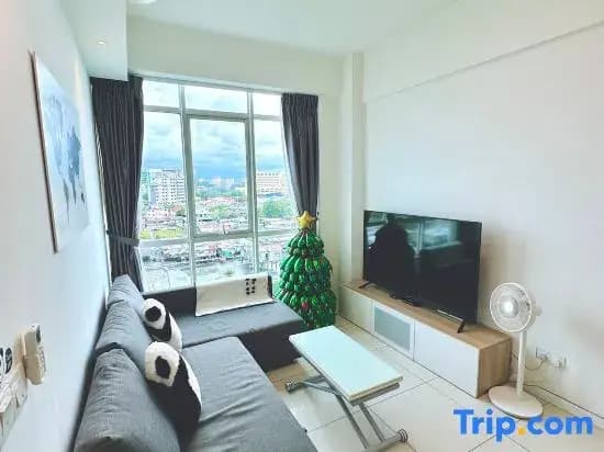 Cute Panda Theme Stay | Cozy 2BR | Near Imago - photo 3