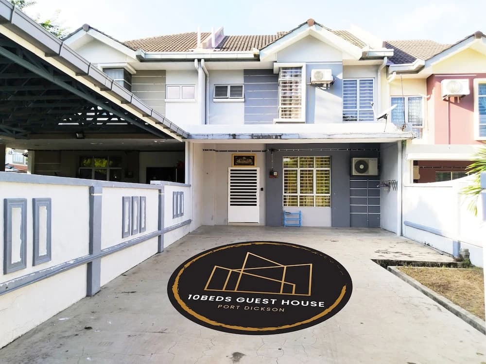 10beds guest house Port Dickson - photo 1