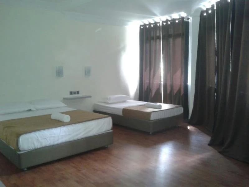 Juita Premier Hotel - photo 4